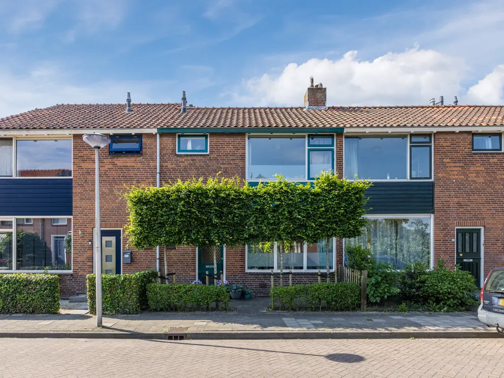 Aalbrecht van Beijerenstraat 91, HELLEVOETSLUIS