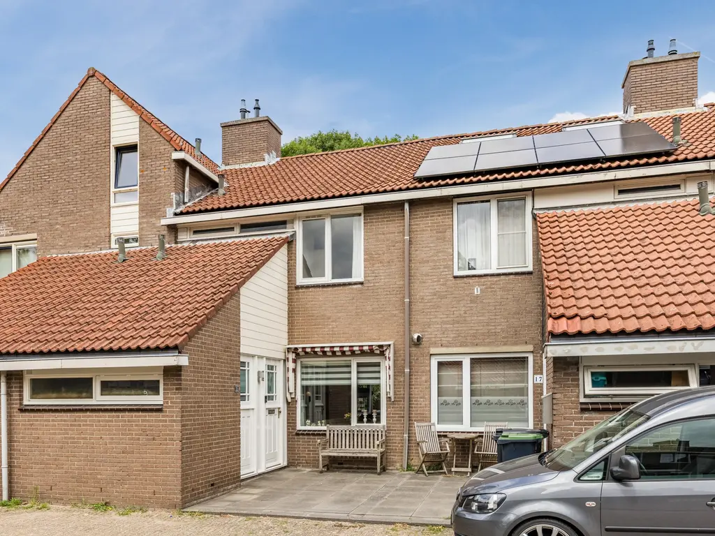 Acacia 15, HELLEVOETSLUIS