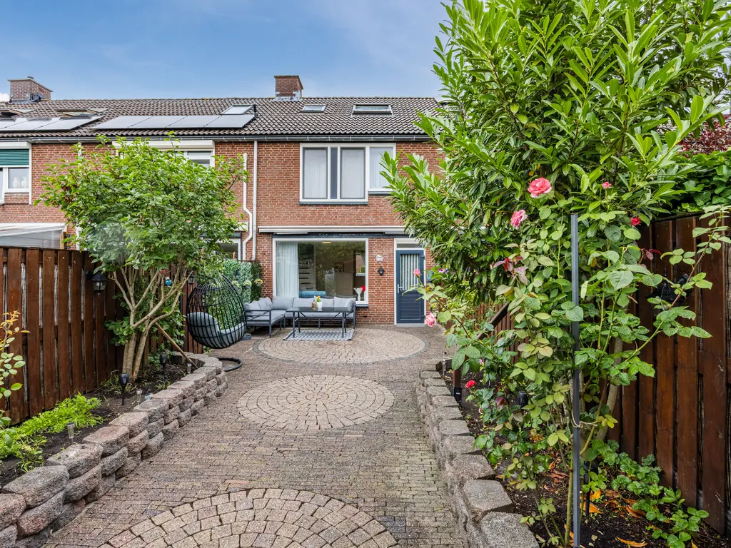 Geep 7, HELLEVOETSLUIS