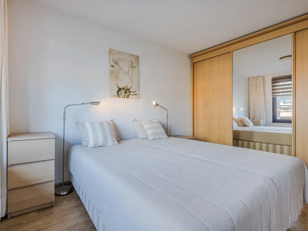 Etudestraat 9, HELLEVOETSLUIS