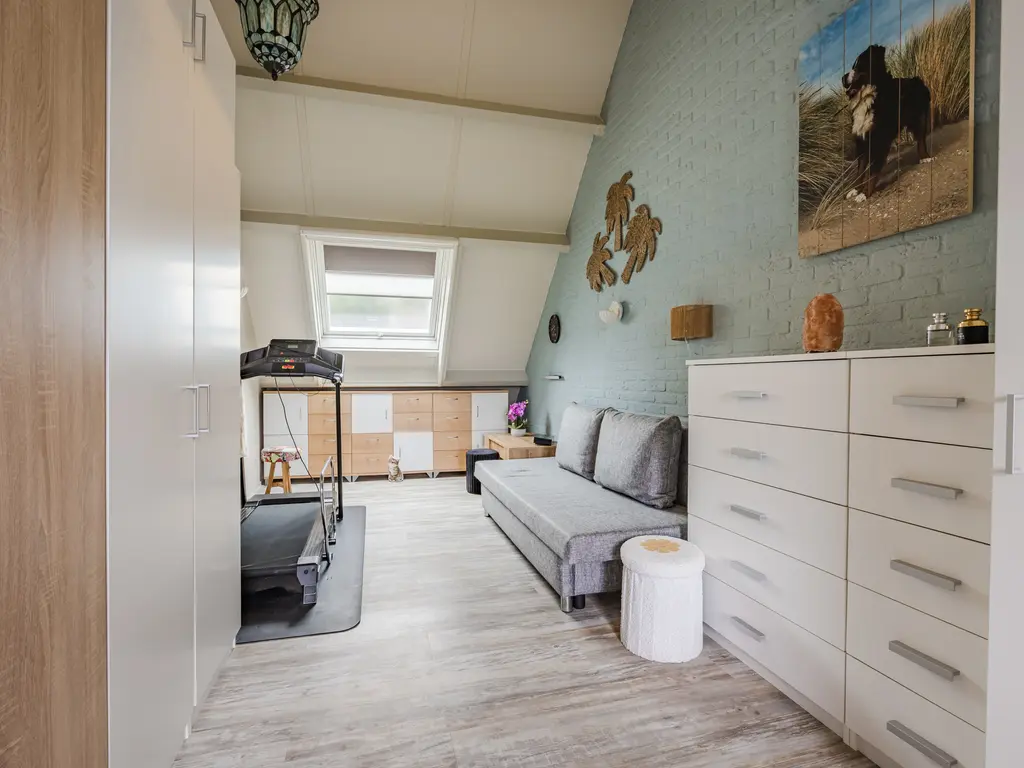 Witte de Withplein 10, HELLEVOETSLUIS