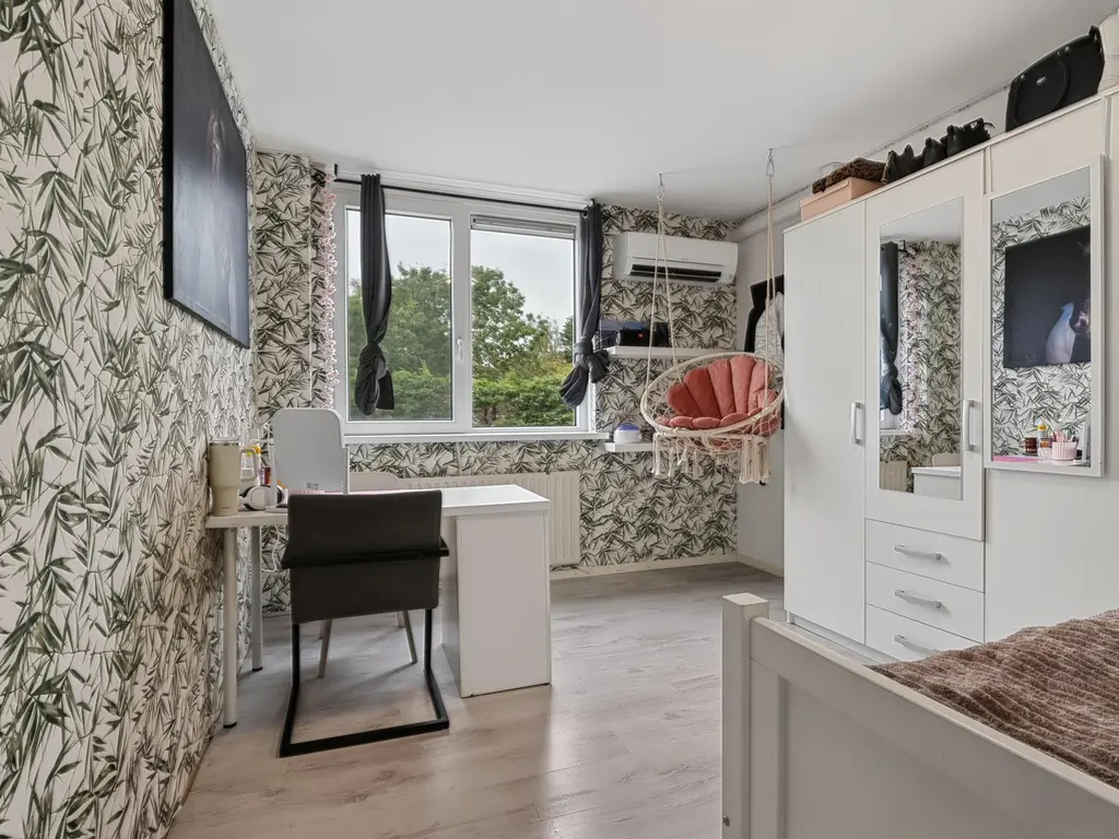 Bouvignestraat 69, HELLEVOETSLUIS