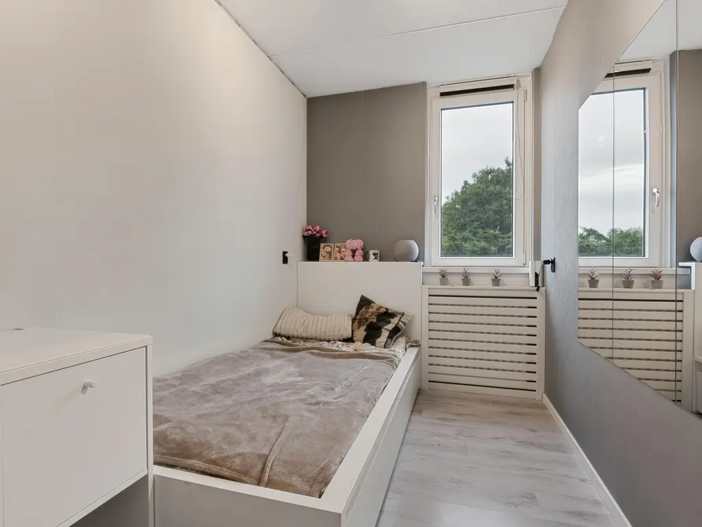Bouvignestraat 69, HELLEVOETSLUIS