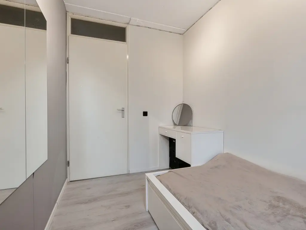 Bouvignestraat 69, HELLEVOETSLUIS