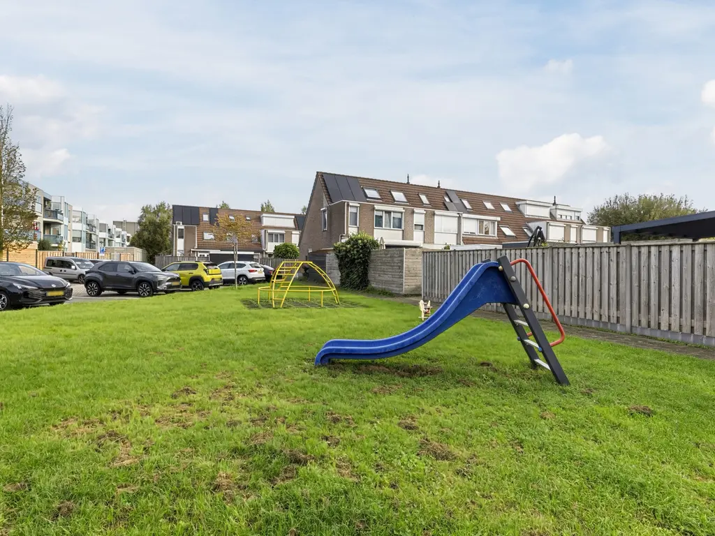 Bouvignestraat 69, HELLEVOETSLUIS
