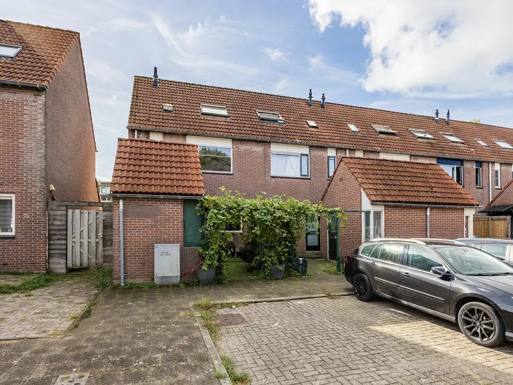 Koperslager 16, HELLEVOETSLUIS