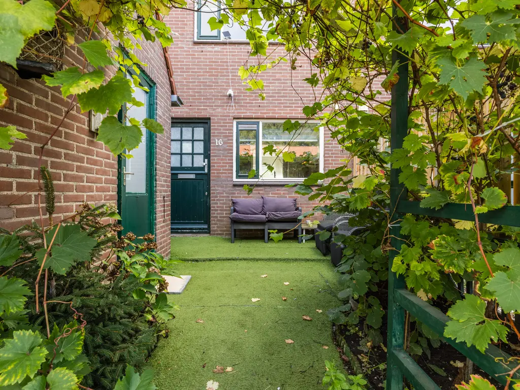 Koperslager 16, HELLEVOETSLUIS