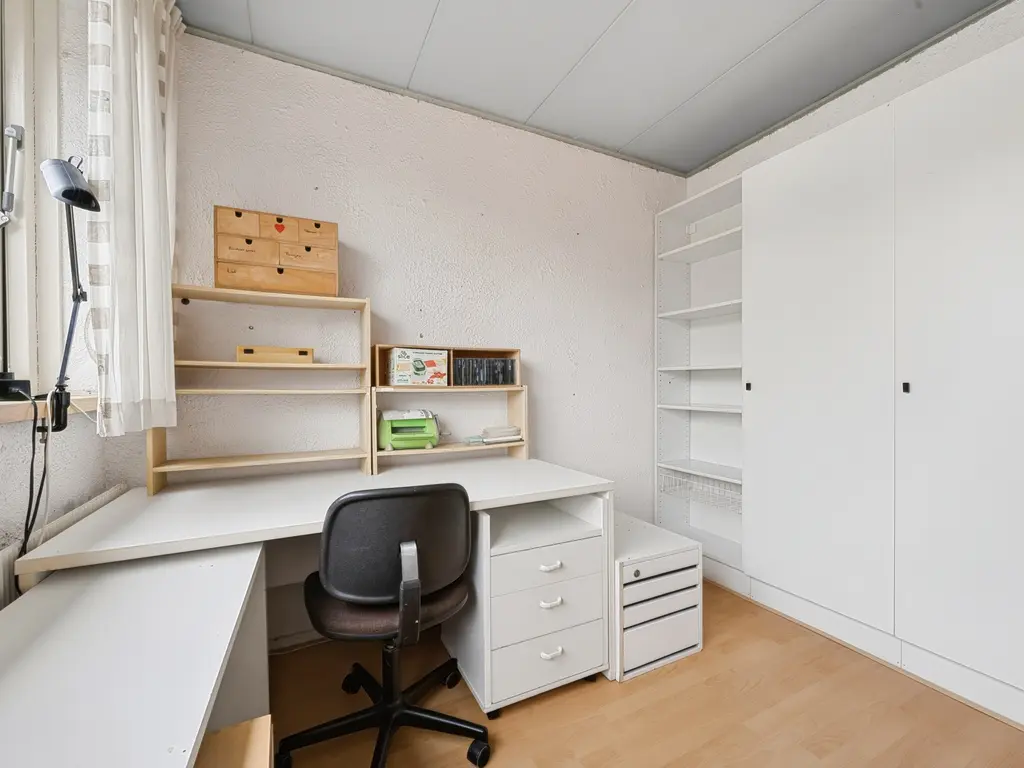 Nicolaas Beetsstraat 1, HELLEVOETSLUIS