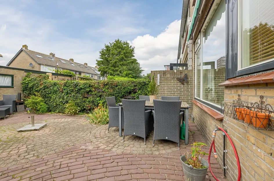 Nicolaas Beetsstraat 1
