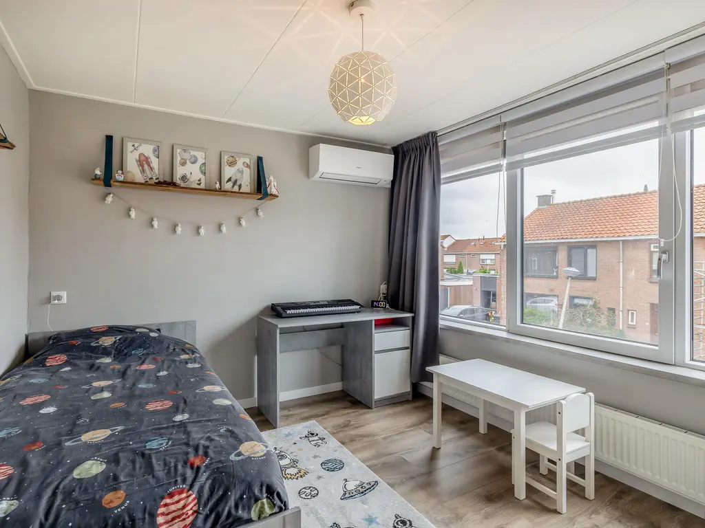 P C de Vinckstraat 7, HELLEVOETSLUIS