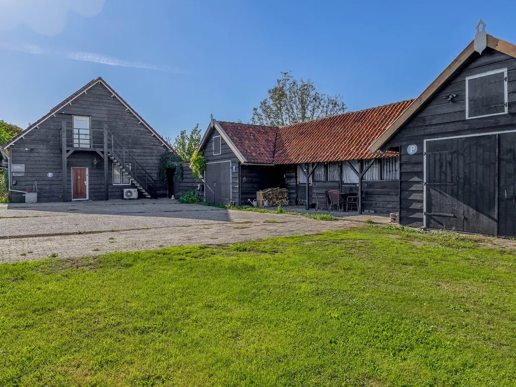 Westdijk 31, HELLEVOETSLUIS