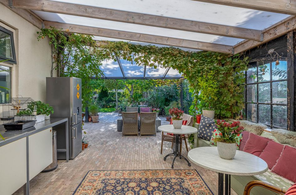 Vrijstaande woning te koop: Westdijk 31, Hellevoetsluis