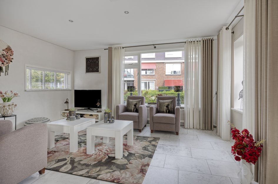 Vrijstaande woning te koop: Bosdreef 44, Dirksland