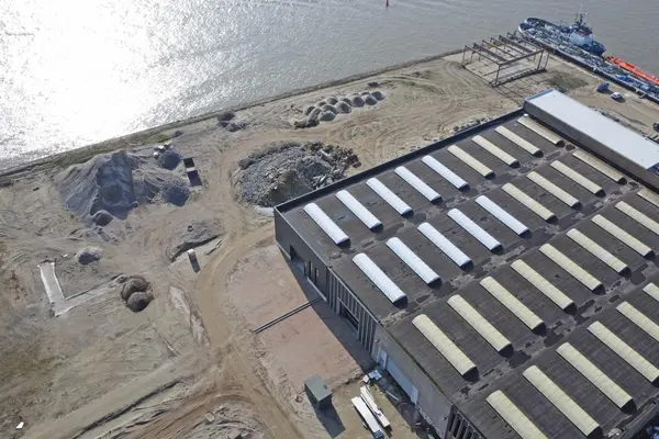 Lindtsedijk 12E, ZWIJNDRECHT