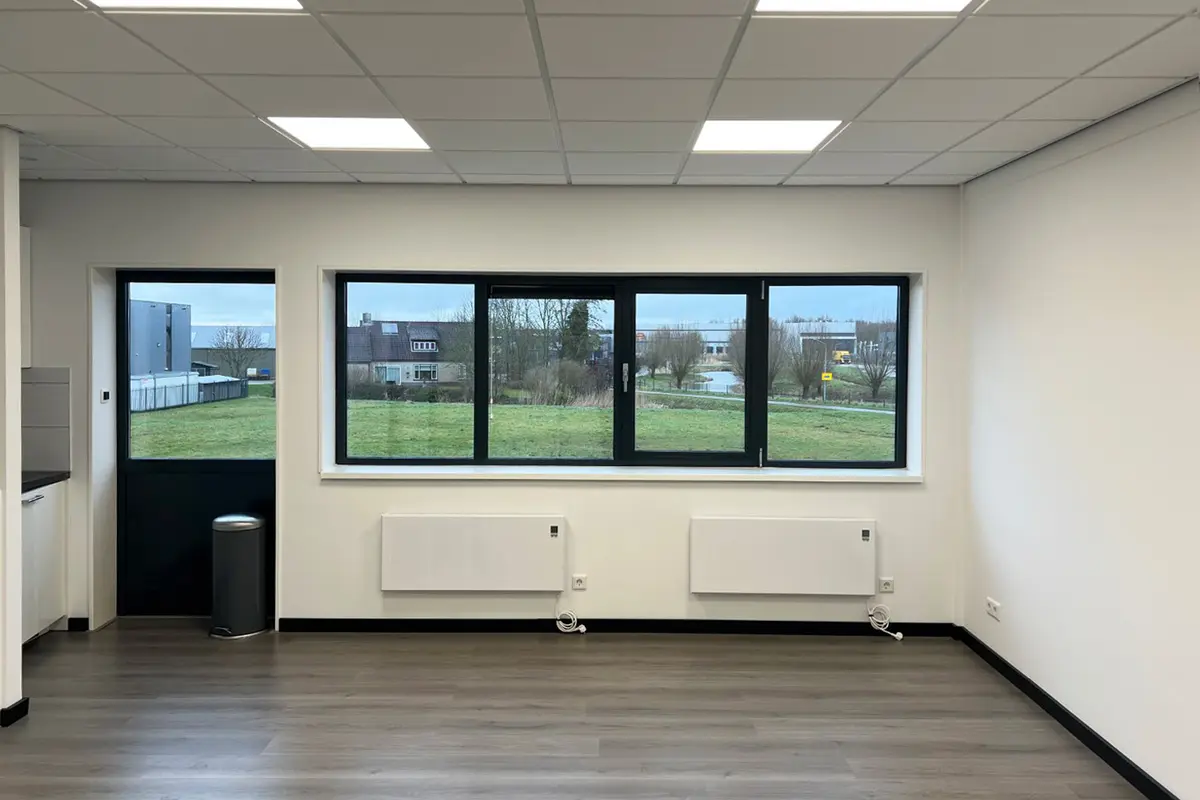 Smaragd 400, DORDRECHT