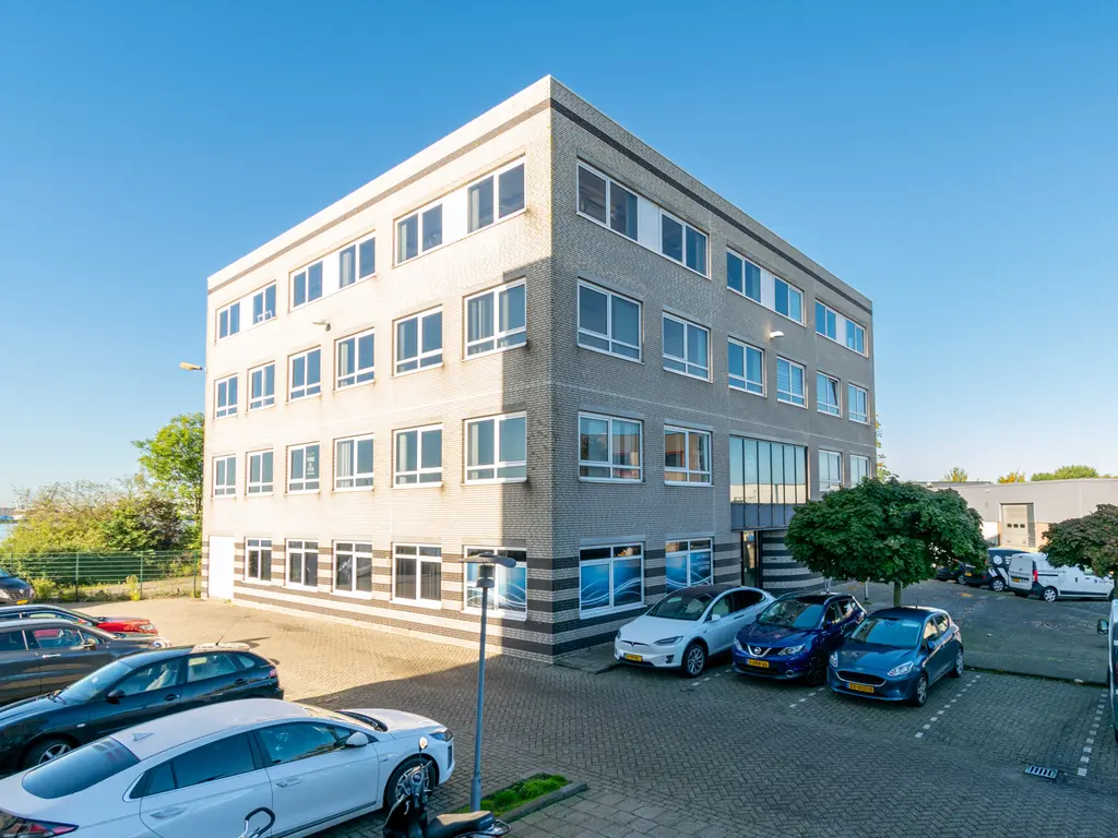 Stoomloggerweg 6B, VLAARDINGEN