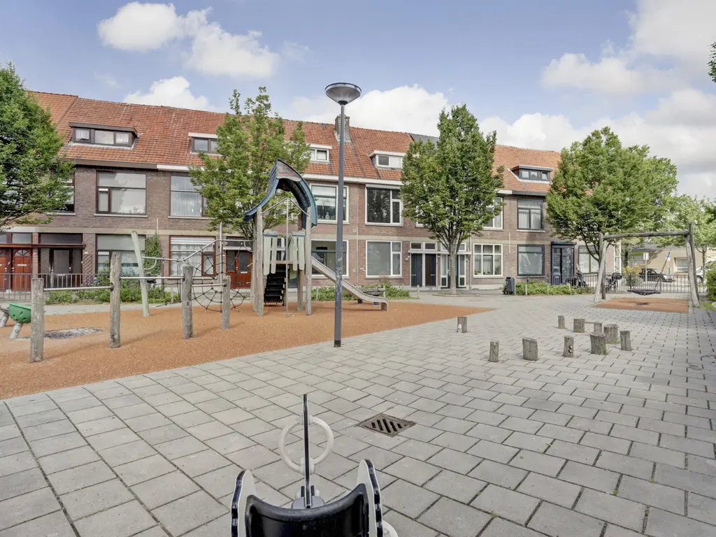 Dirk van Wassenaarstraat 28B, SCHIEDAM