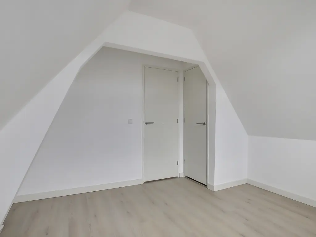Oostzeedijk Beneden 25A 02, ROTTERDAM