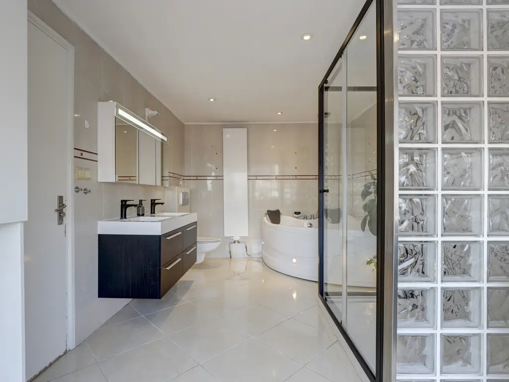 Halleystraat 11, SCHIEDAM