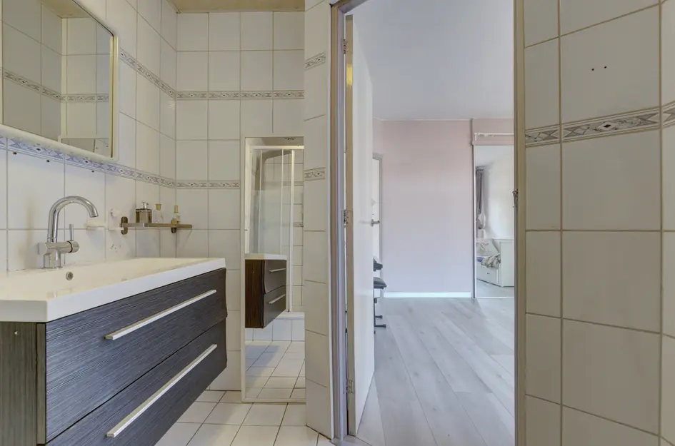 Halleystraat 11