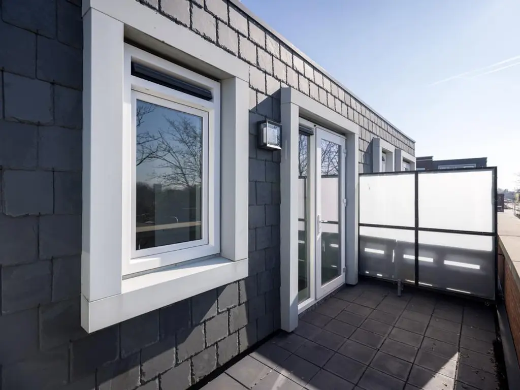Beukenlaan 1Q, SPIJKENISSE