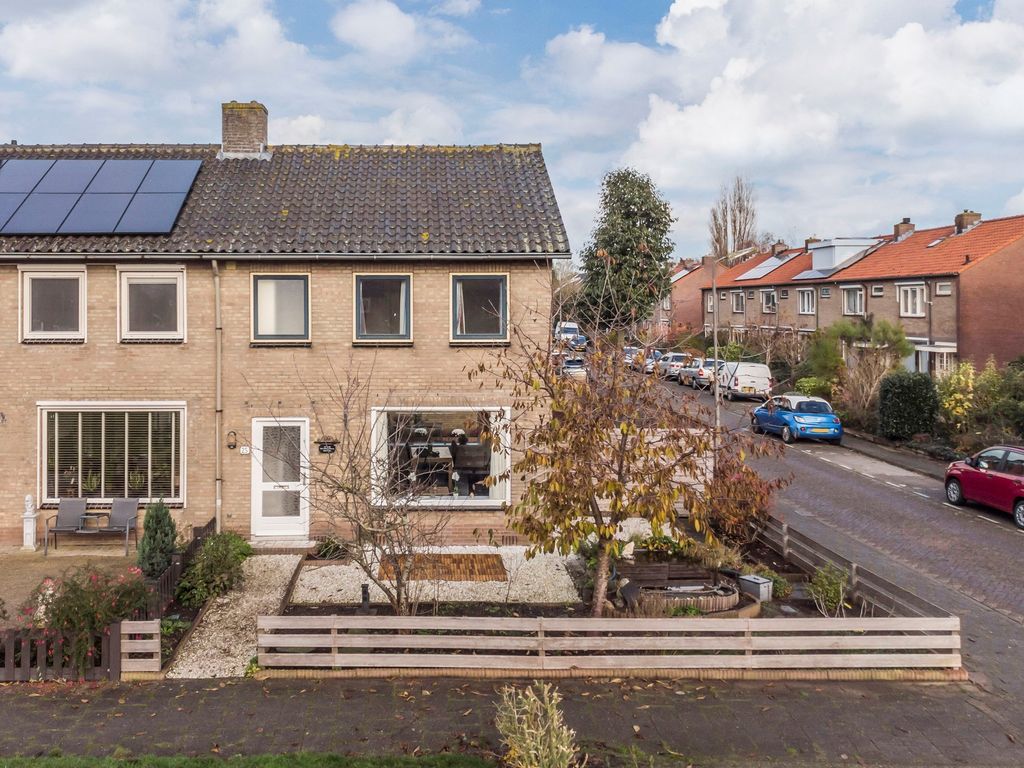 Schoolstraat 25, Nieuwerbrug aan den Rijn