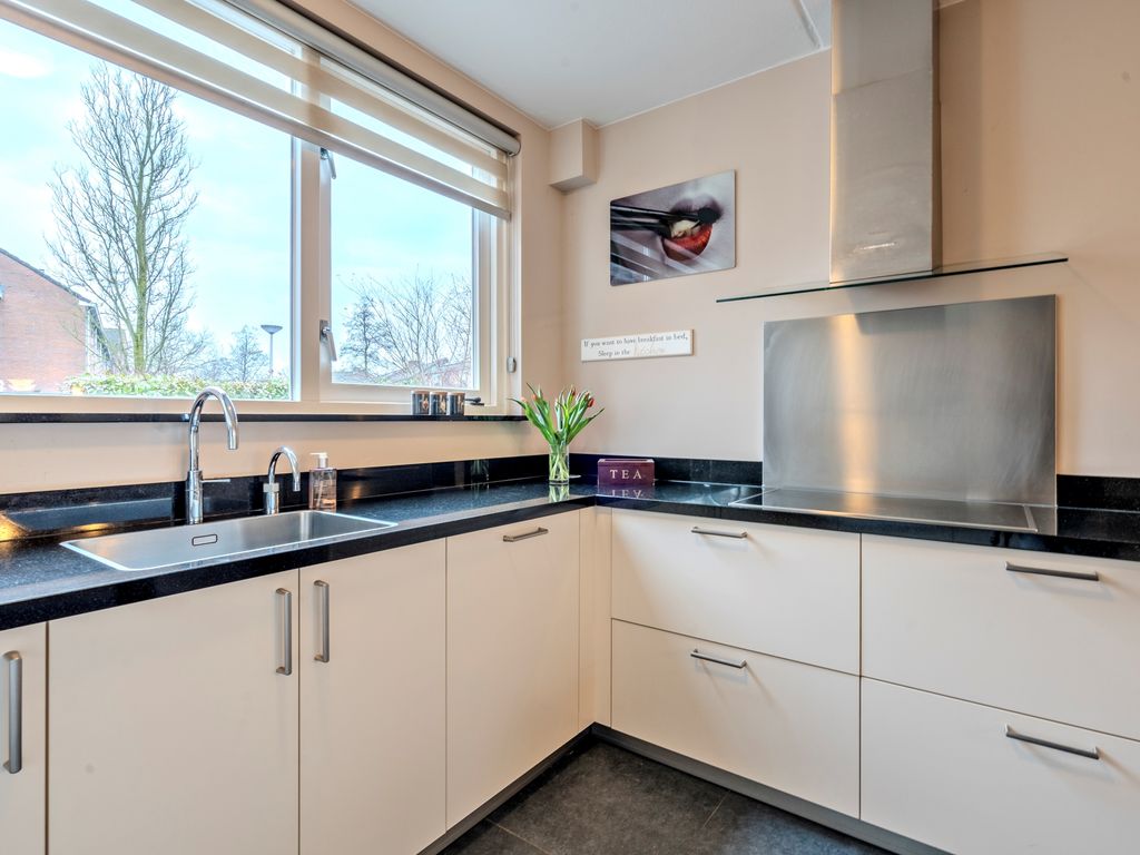 Zuwe 2, Bodegraven