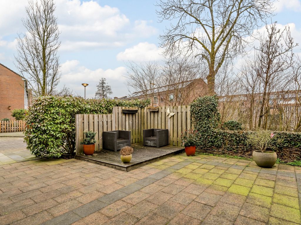 Zuwe 2, Bodegraven