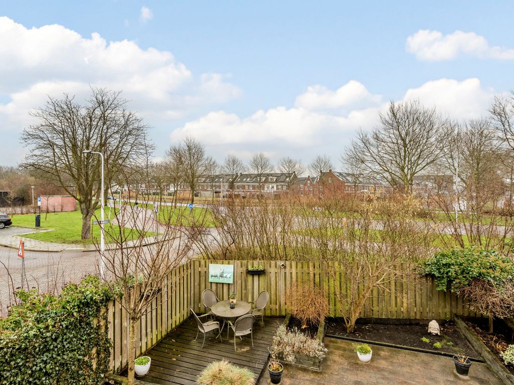 Zuwe 2, Bodegraven