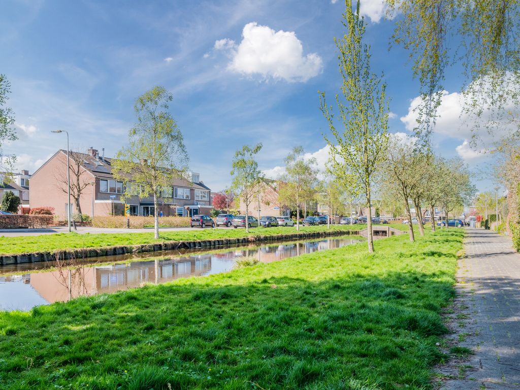 Leeuwerik 8, Bodegraven