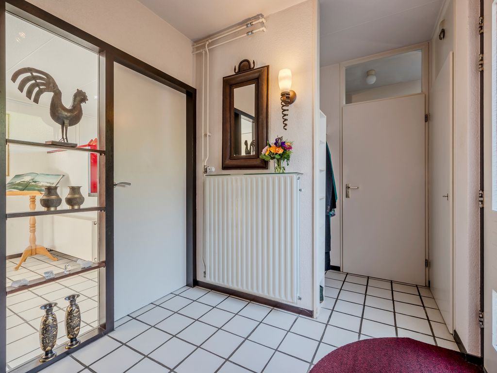 Zuwe 32, Bodegraven