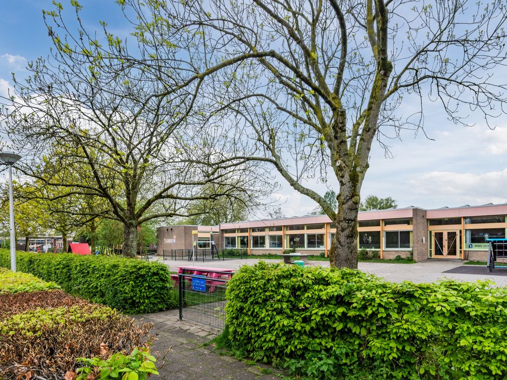 Merel 6, Bodegraven
