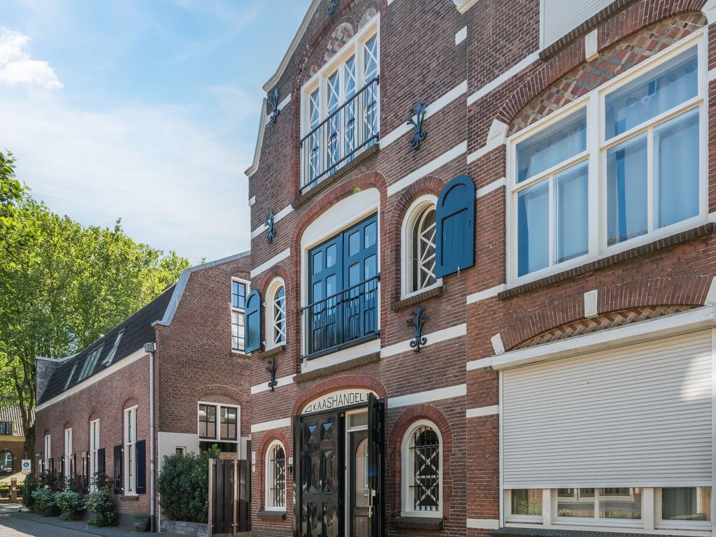 Eendrachtstraat 1C, Woerden
