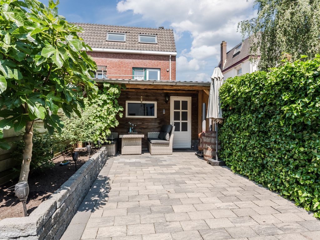 Nassaustraat 33, Bodegraven