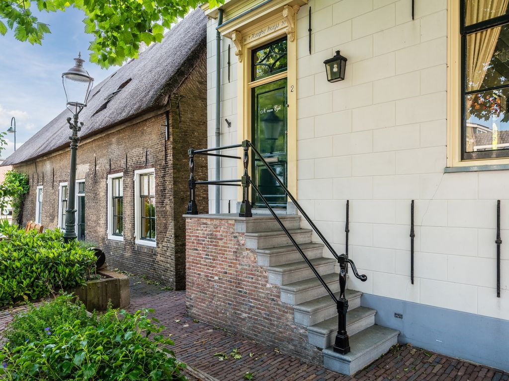 Zuidkade 2, Driebruggen
