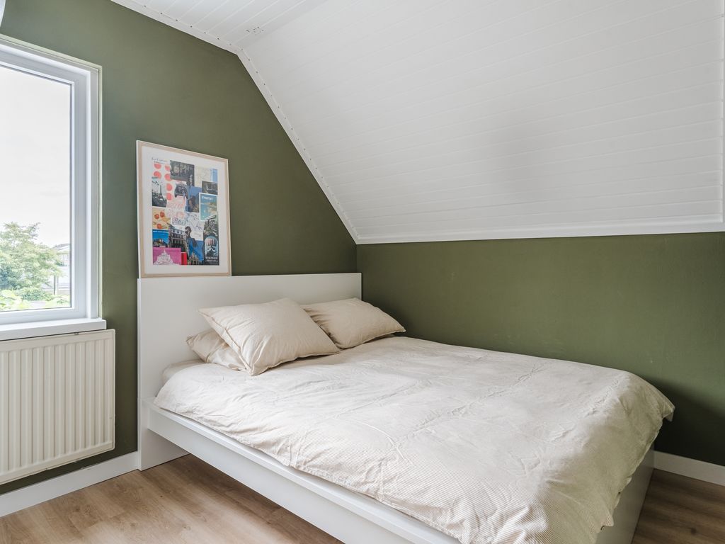 Botter 4, Woerden