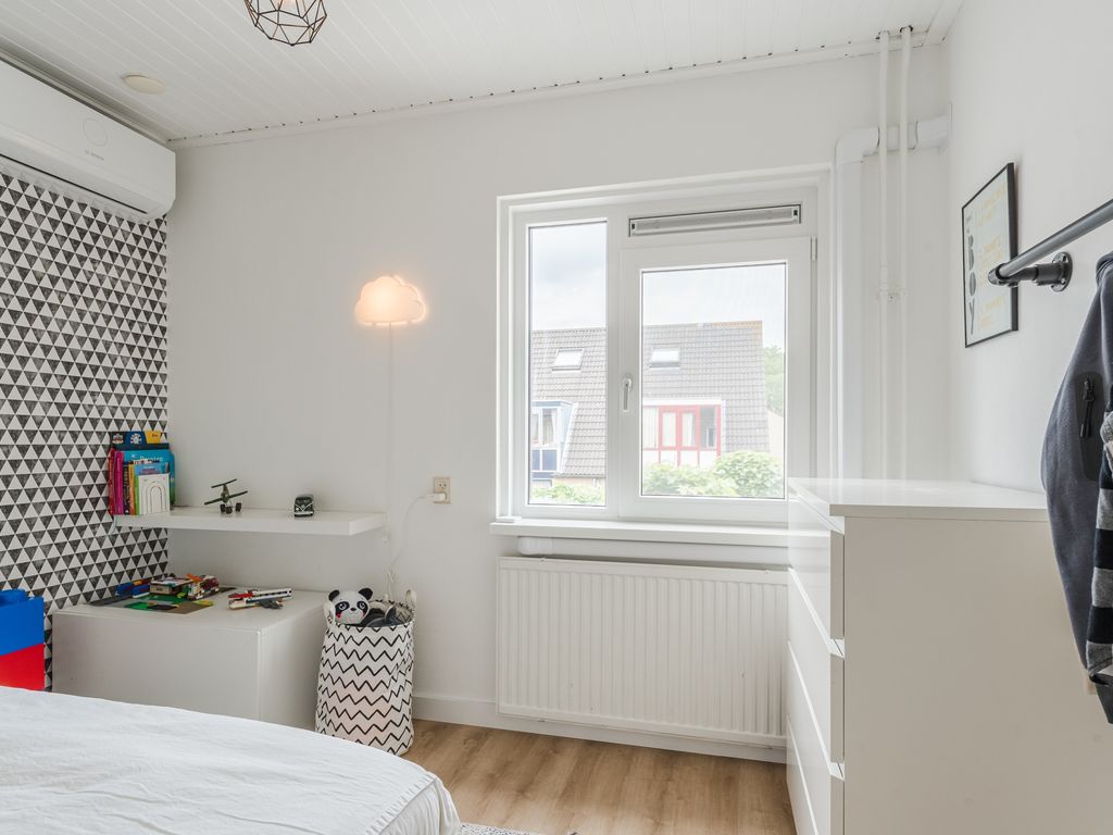 Botter 4, Woerden