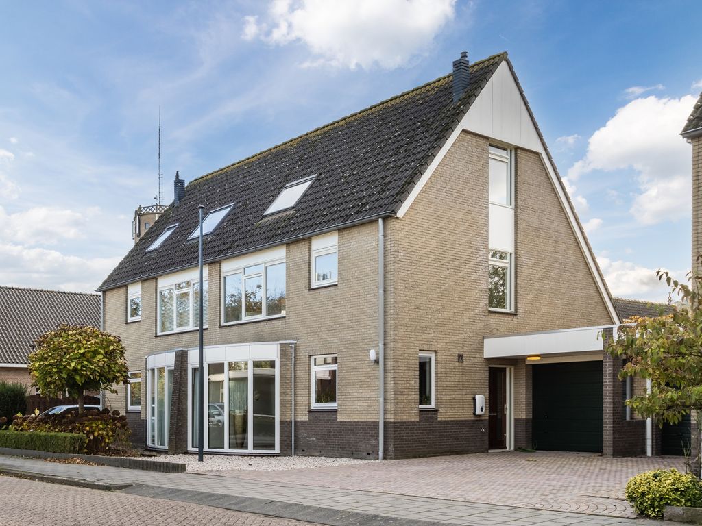 Burg v D de Bruijnstr 38, Bodegraven