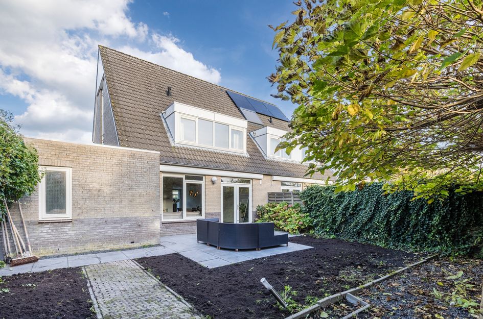 Burg v D de Bruijnstr 38