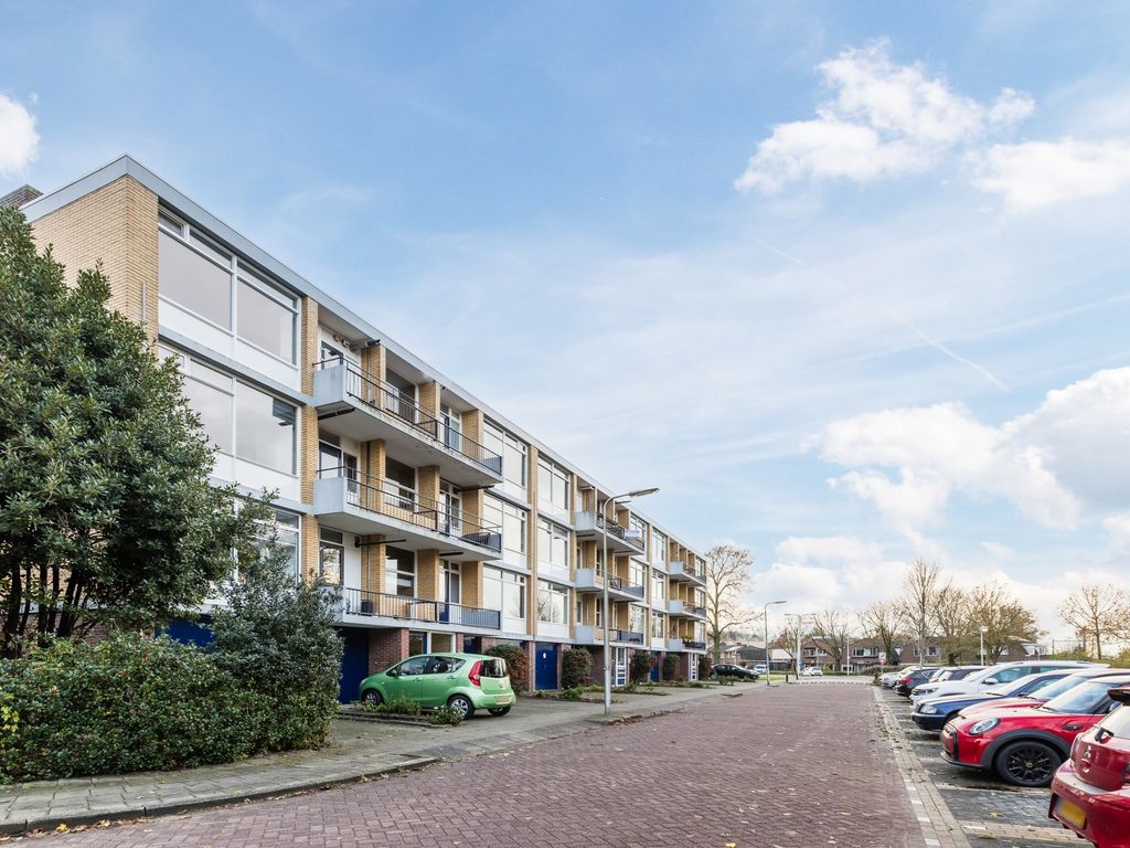 Gravenstein 72, Bodegraven