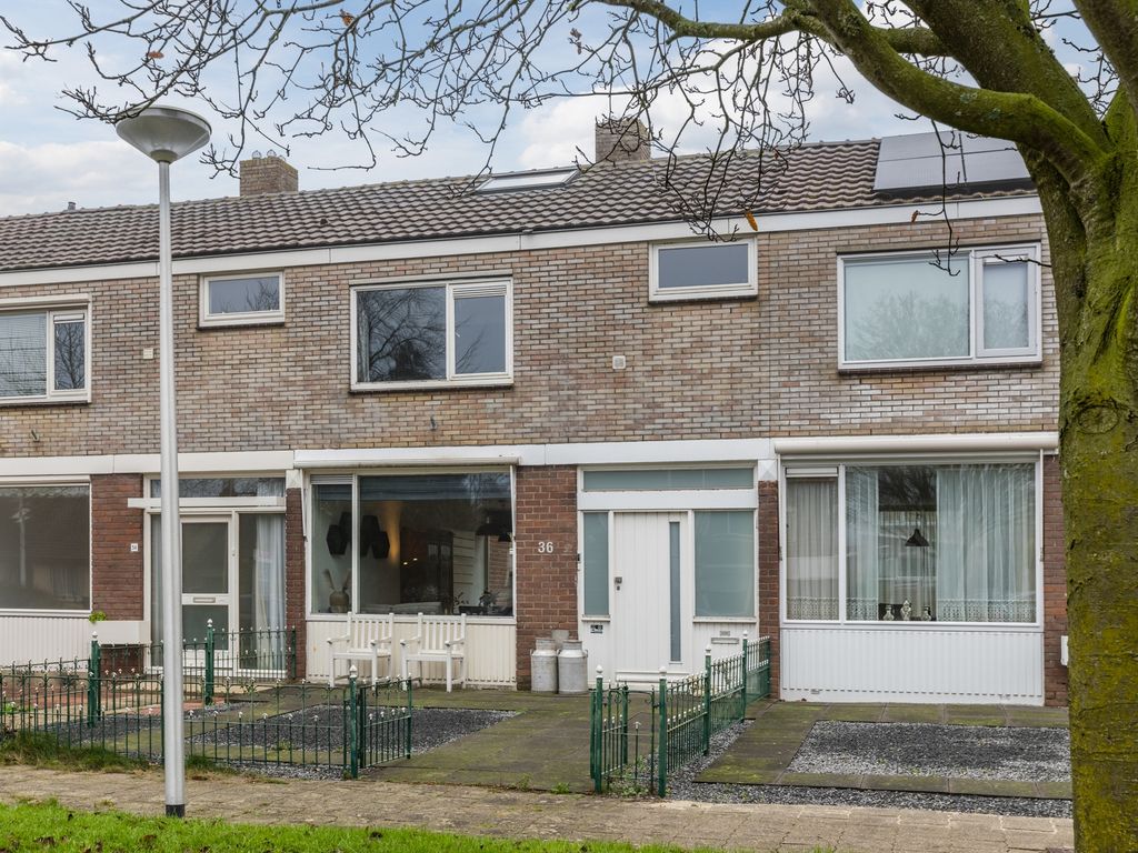 Dirk Bavolaan 36, Bodegraven