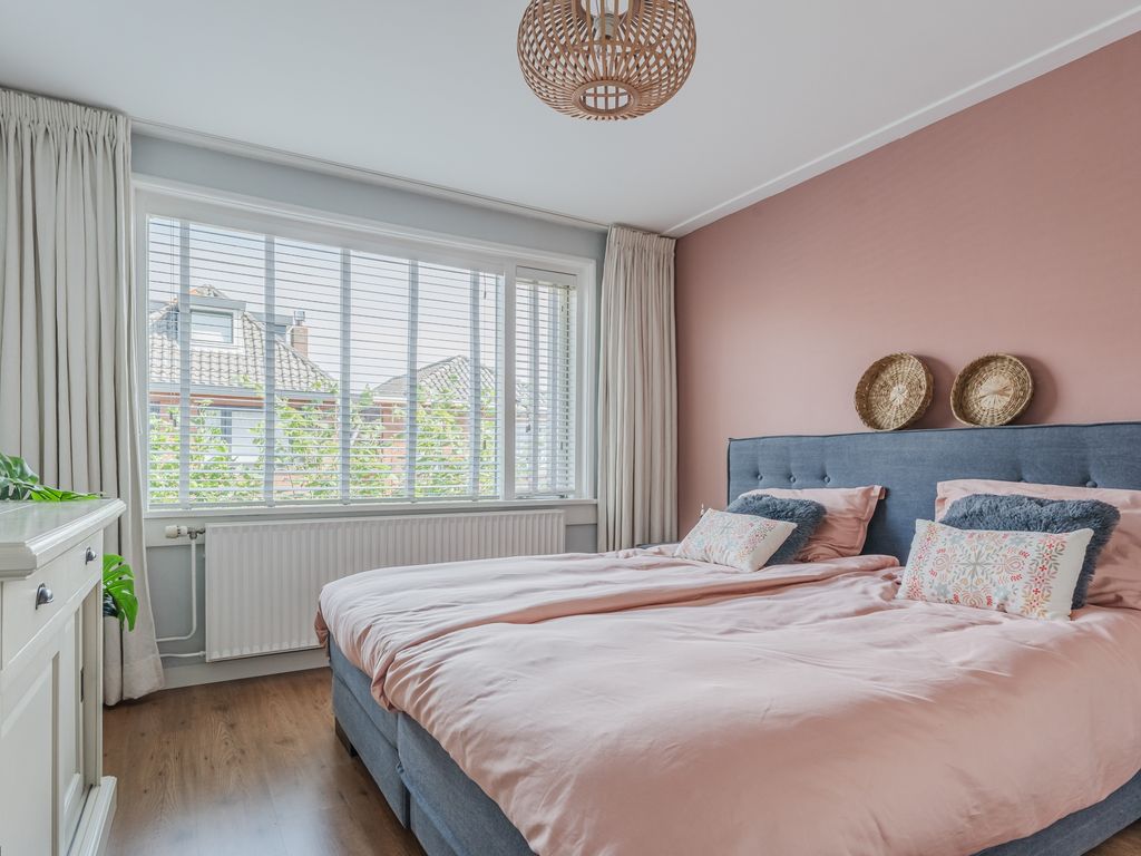 Hendrik Goebelstraat 10, BODEGRAVEN