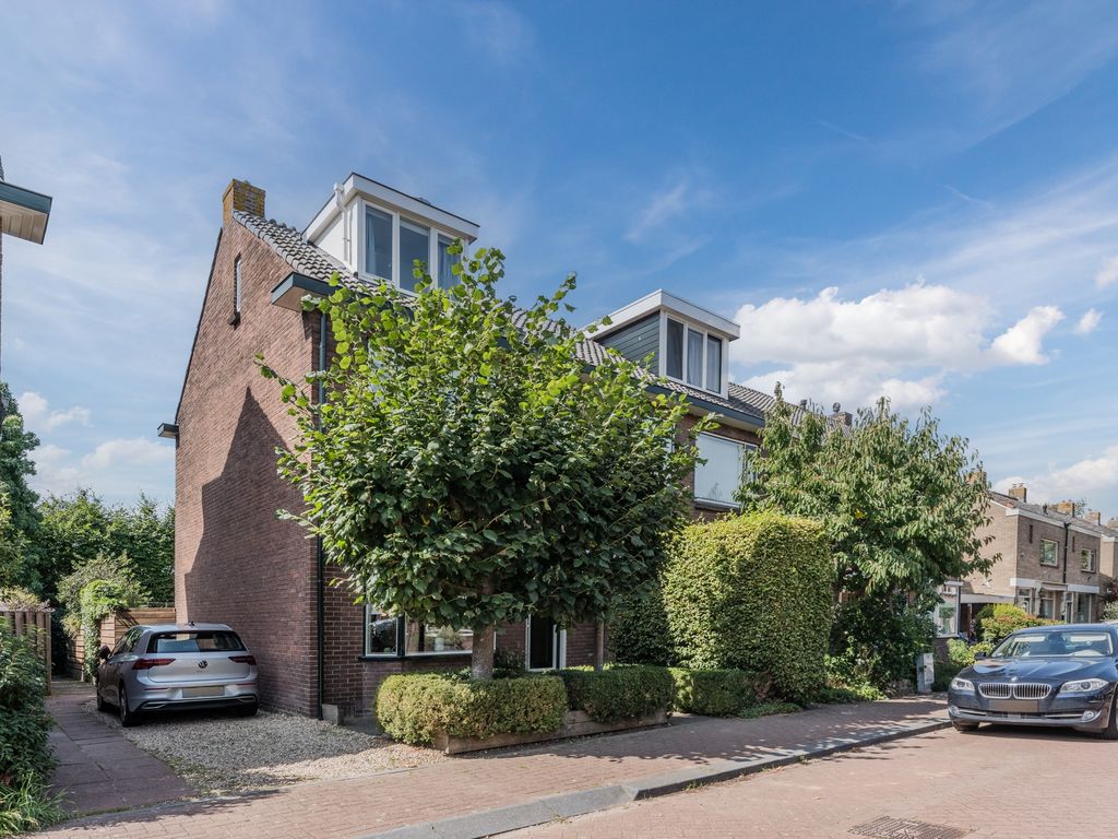 Hendrik Goebelstraat 10, BODEGRAVEN