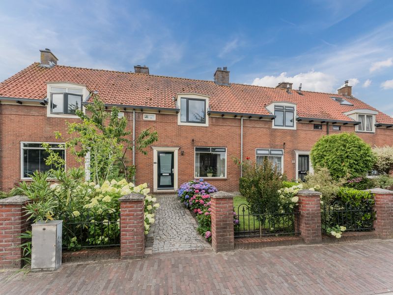 Korte Waarder 13, NIEUWERBRUG AAN DEN RIJN