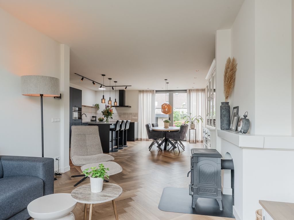 Korte Waarder 13, NIEUWERBRUG AAN DEN RIJN