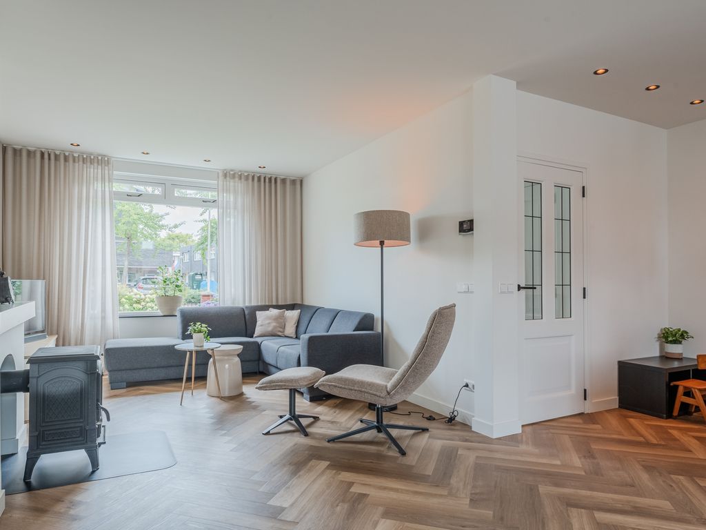 Korte Waarder 13, NIEUWERBRUG AAN DEN RIJN