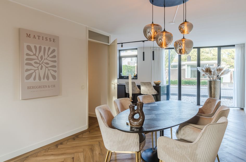 Burg. v. Dobben de Bruijnstraat 38