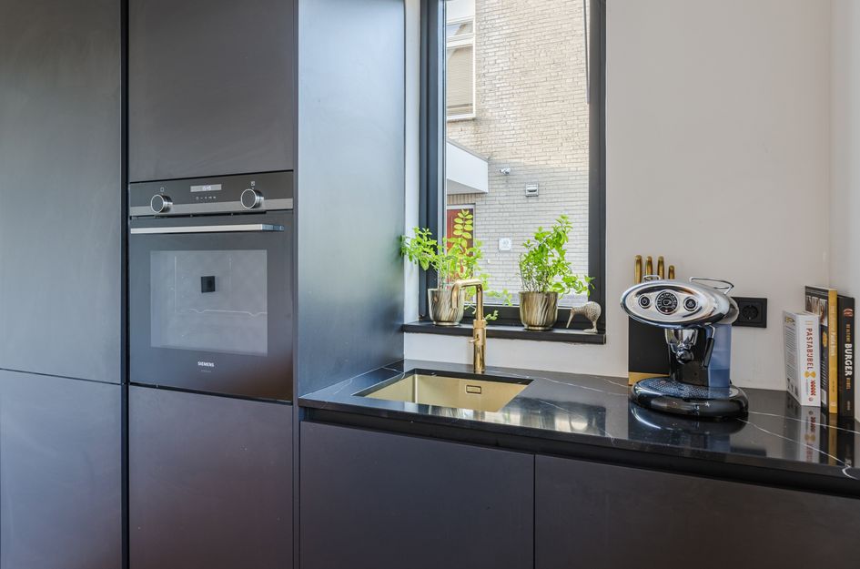 Burg. v. Dobben de Bruijnstraat 38