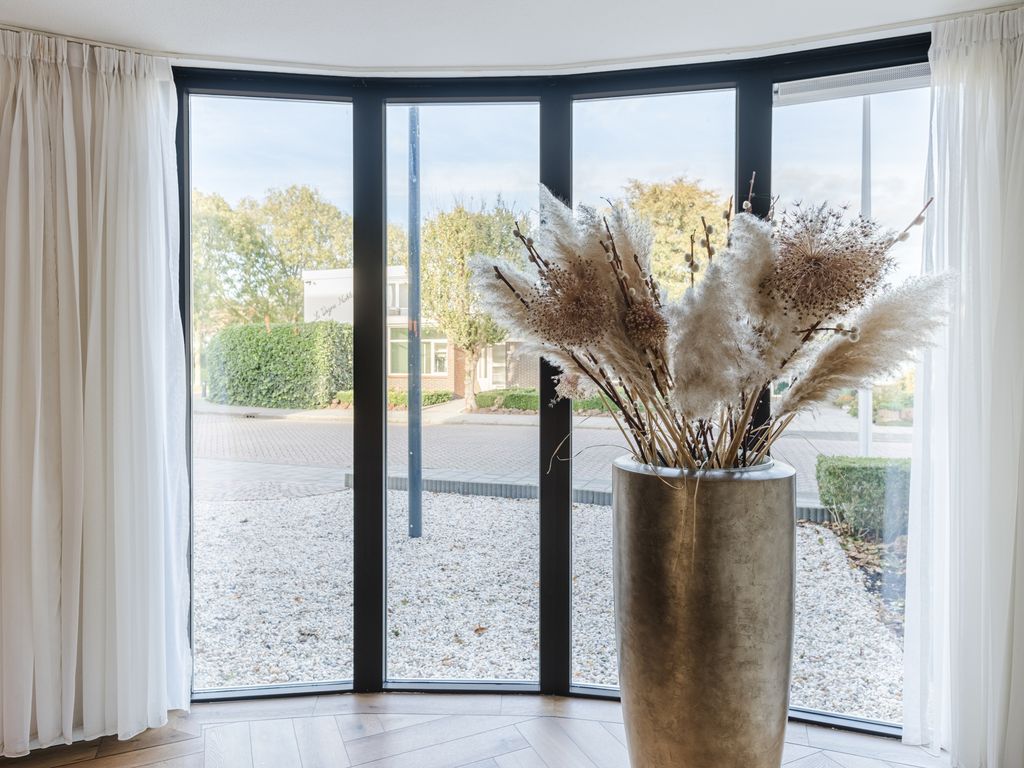 Burg. v. Dobben de Bruijnstraat 38, BODEGRAVEN