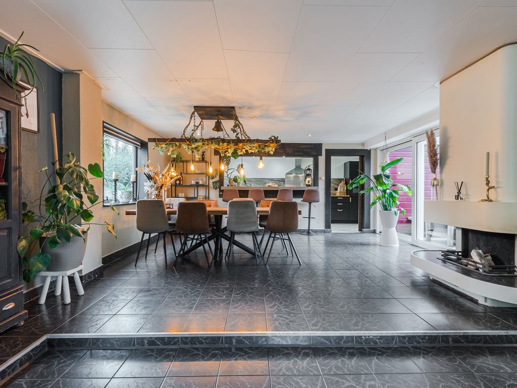 Zuidzijde 95, BODEGRAVEN